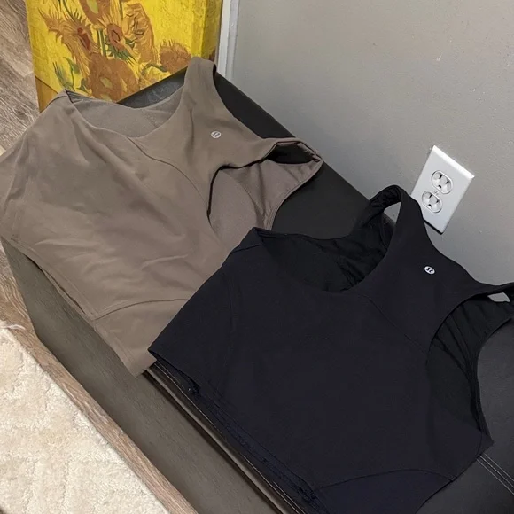 FOUR Lululemon Wunder Train/ Invigorate Training tanks -- will not separate! - Picture 9 of 9